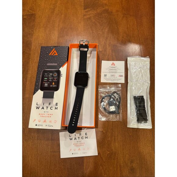 Unisex lifewatch smart watch with extra band - Picture 1 of 5